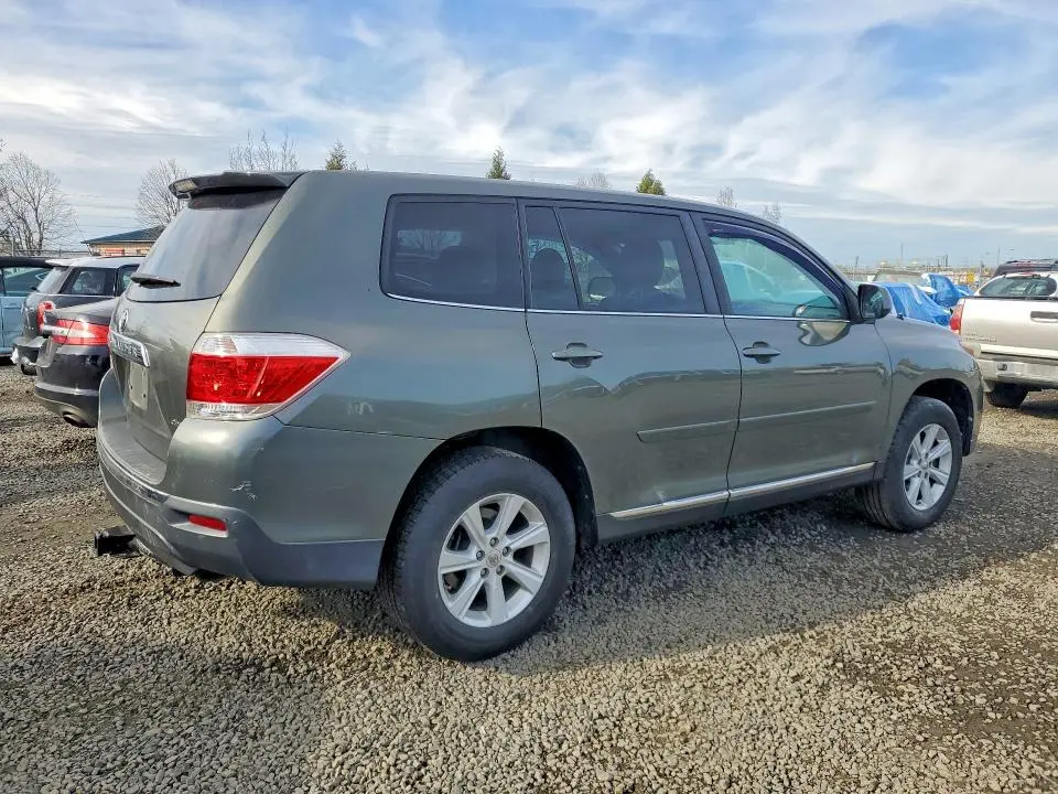 2012 TOYOTA HIGHLANDER BASE  