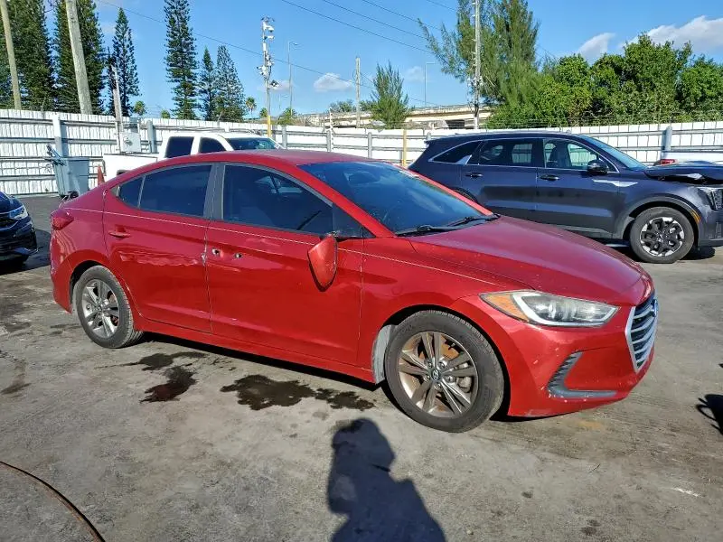 2017 HYUNDAI ELANTRA SE  