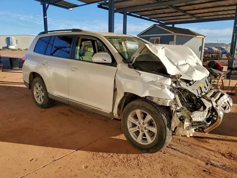 2011 TOYOTA HIGHLANDER BASE  