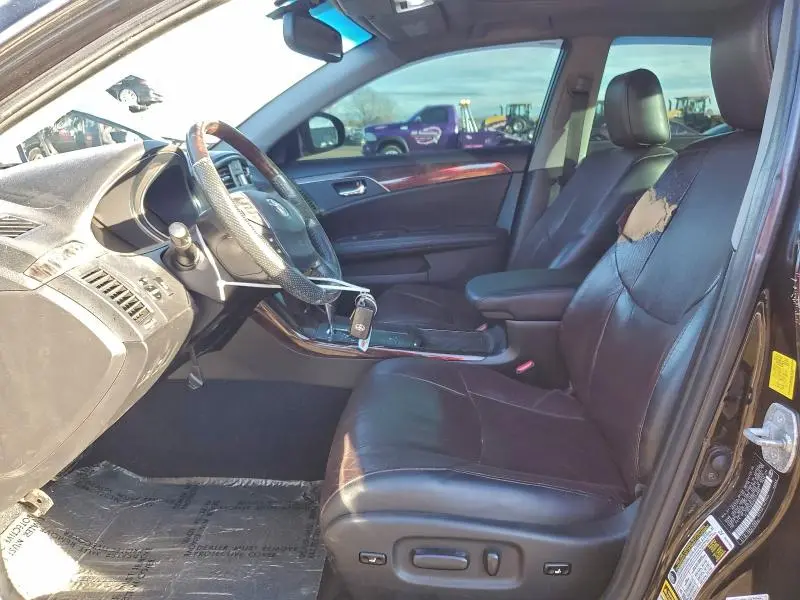 2011 TOYOTA AVALON BASE  