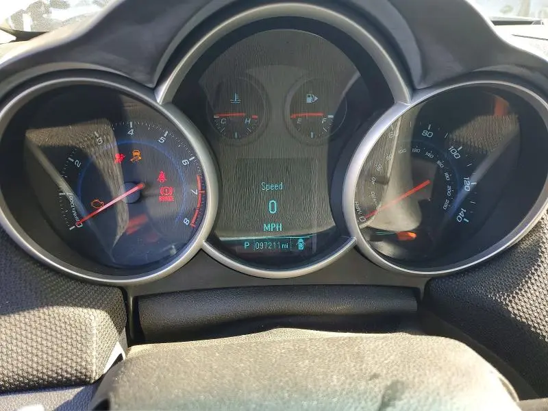 2012 CHEVROLET CRUZE LT  