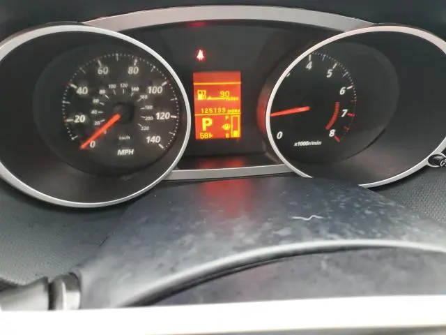 2010 MITSUBISHI OUTLANDER ES  