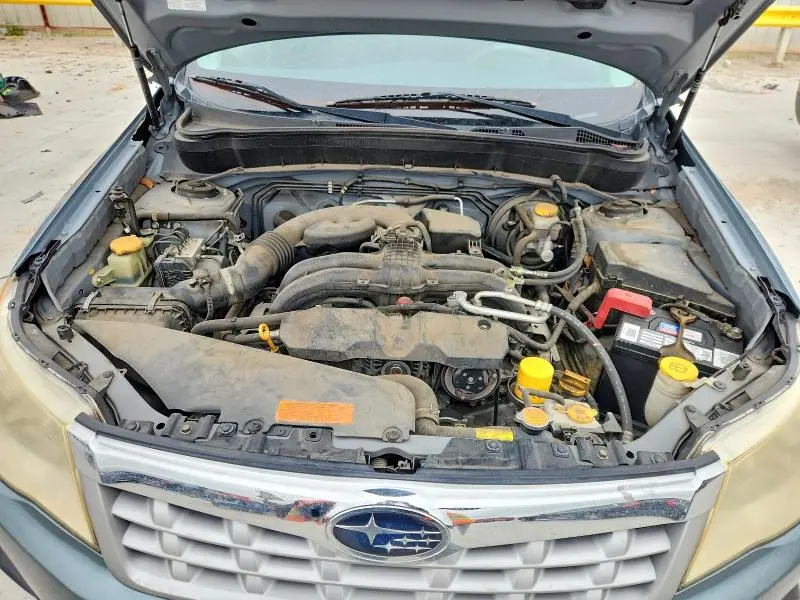 2013 SUBARU FORESTER LIMITED  