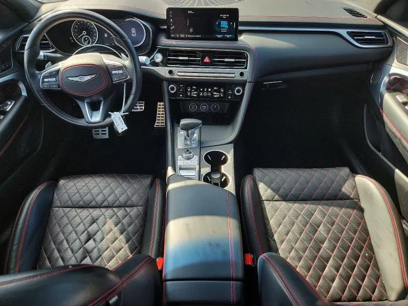 2025 GENESIS G70 3.3T SPORT PRESTIGE  