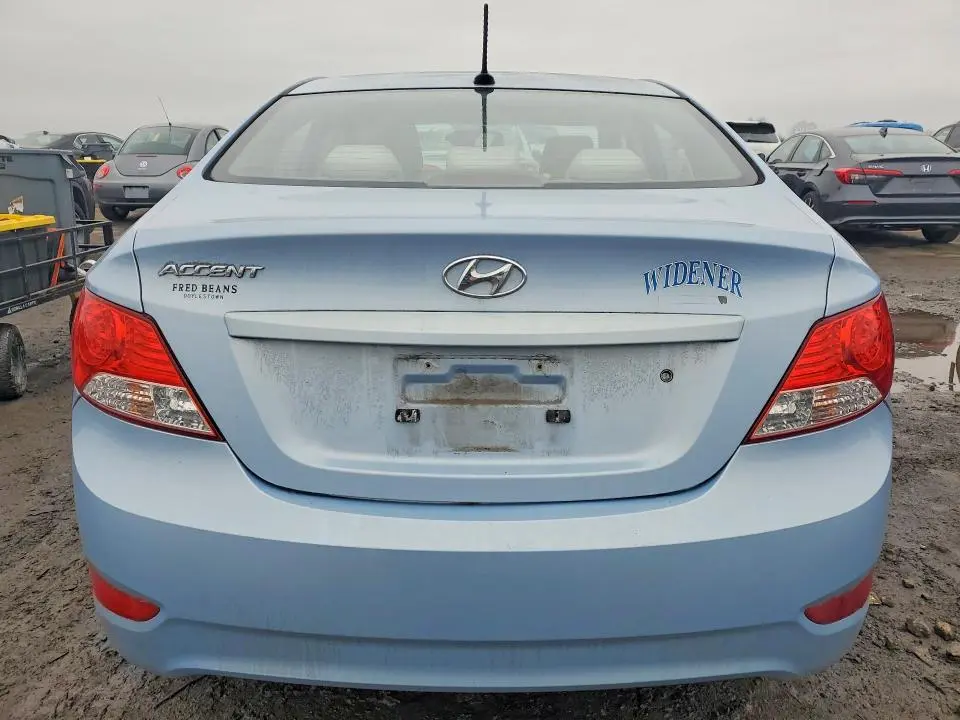 2012 HYUNDAI ACCENT GLS  