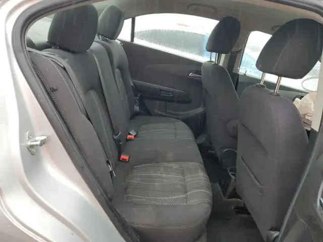 2020 CHEVROLET SONIC LT  