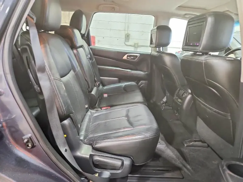 2014 NISSAN PATHFINDER S  