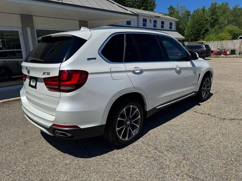 2017 BMW X5 XDR40E  