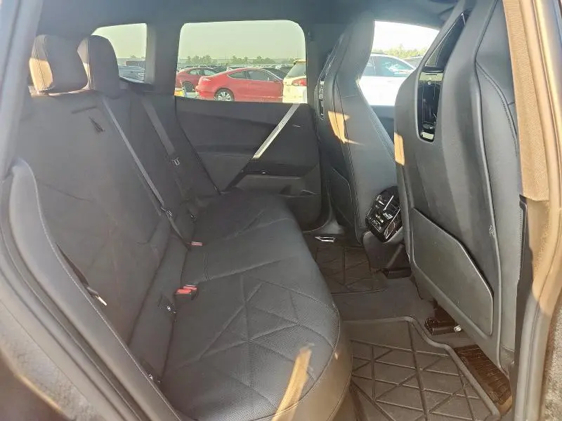 2025 BMW IX XDRIVE50  