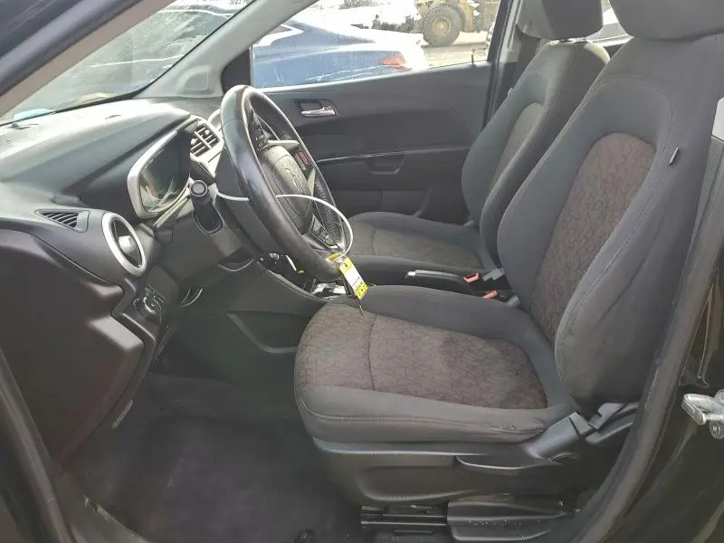 2019 CHEVROLET SONIC LT  