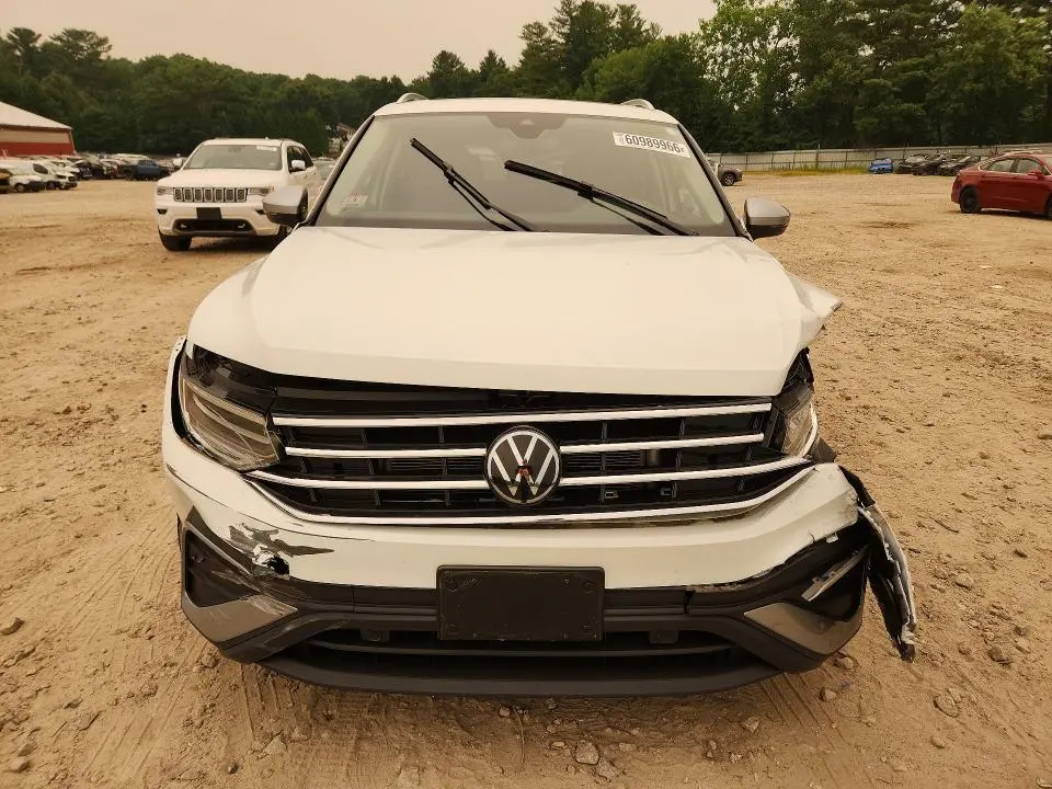 2024 VOLKSWAGEN TIGUAN WOLFSBURG  