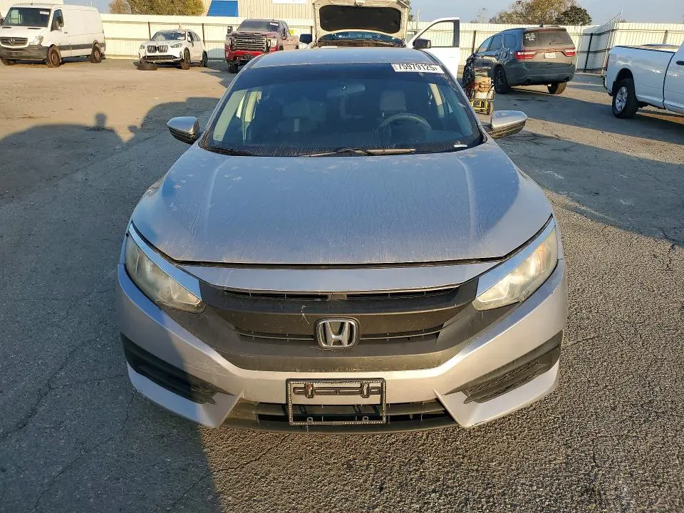 2016 HONDA CIVIC LX  