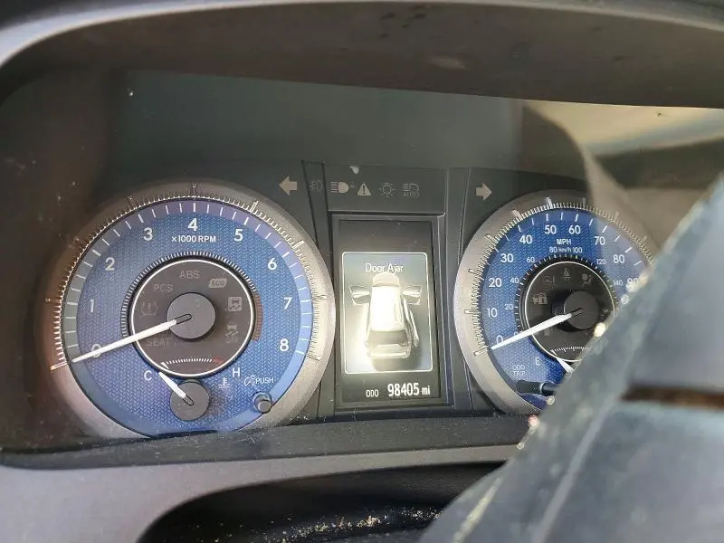 2016 TOYOTA SIENNA XLE 8-PASSENGER  