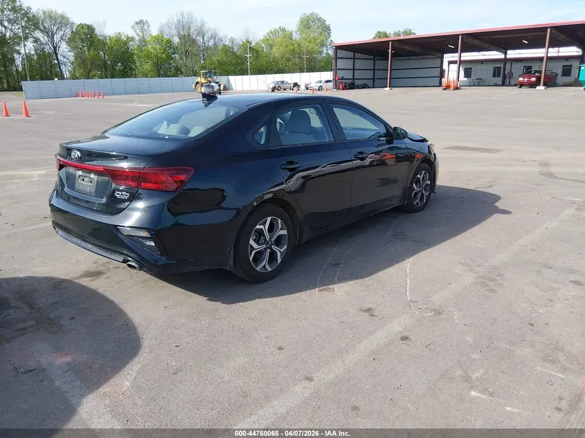 2021 KIA FORTE LXS