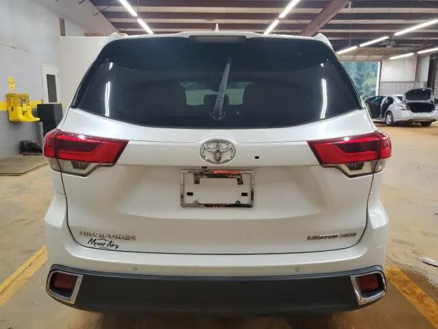2019 TOYOTA HIGHLANDER LIMITED  