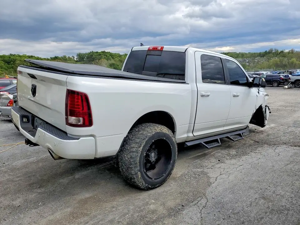 2014 RAM 1500 SPORT  