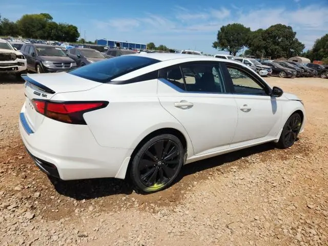 2022 NISSAN ALTIMA SR  