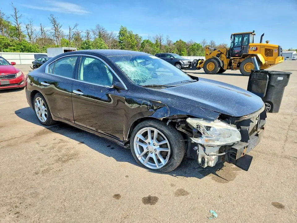 2014 NISSAN MAXIMA 3.5 S  