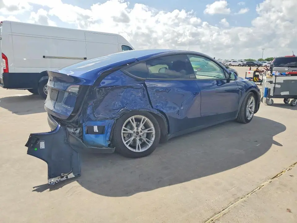 2022 TESLA MODEL Y   