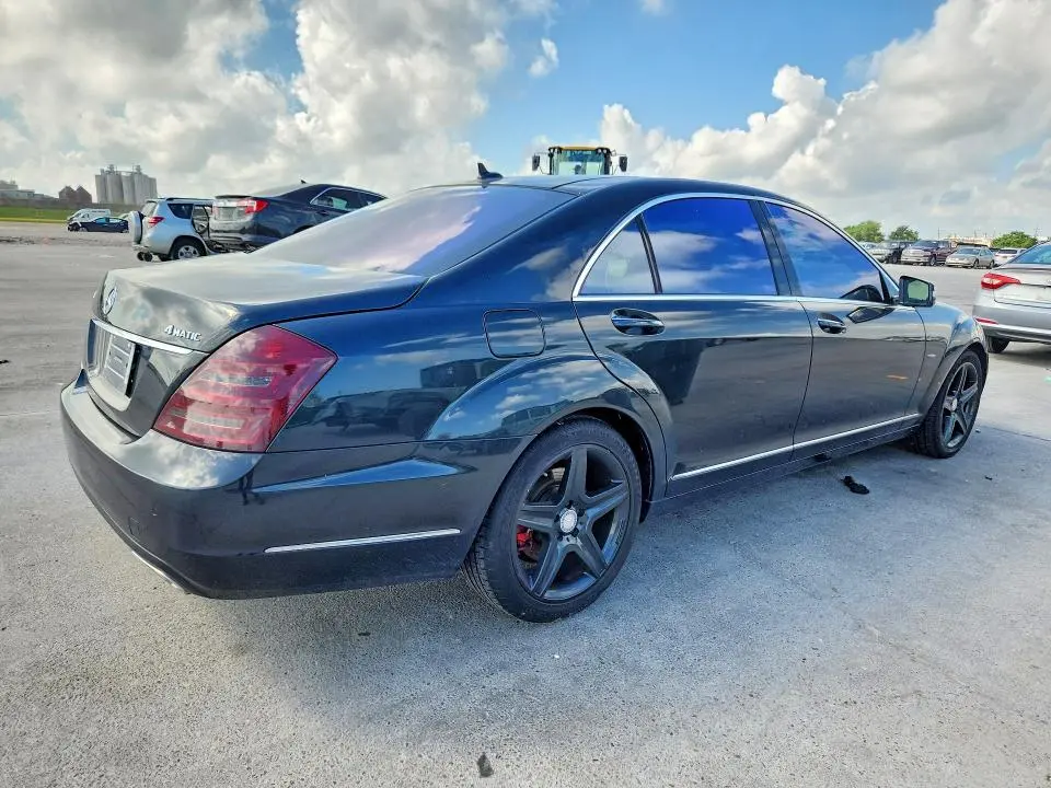 2012 MERCEDES-BENZ S 550 4MATIC  