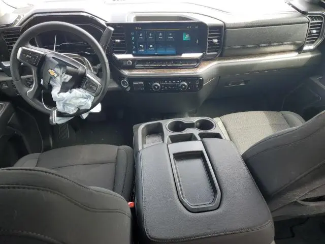 2023 CHEVROLET SILVERADO K1500 LT  