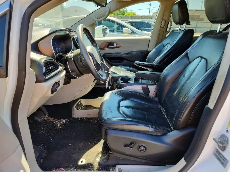 2017 CHRYSLER PACIFICA TOURING L  