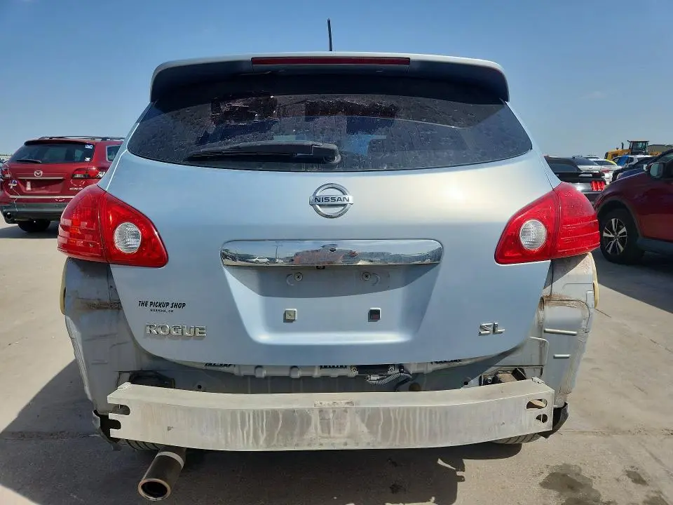 2011 NISSAN ROGUE S  