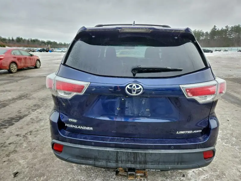 2015 TOYOTA HIGHLANDER LIMITED  