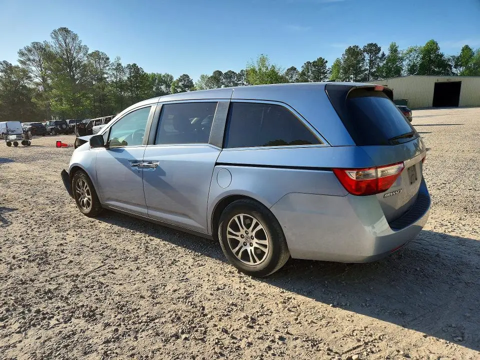 2011 HONDA ODYSSEY   