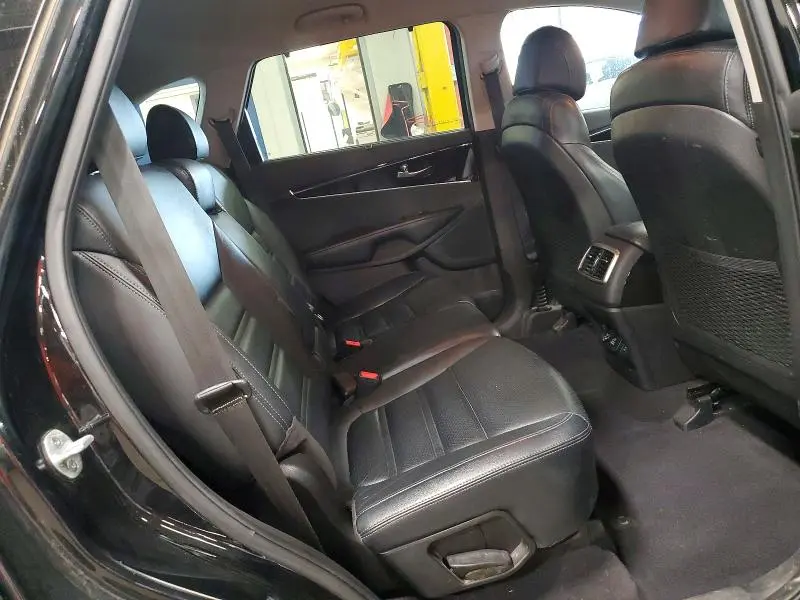2017 KIA SORENTO EX  