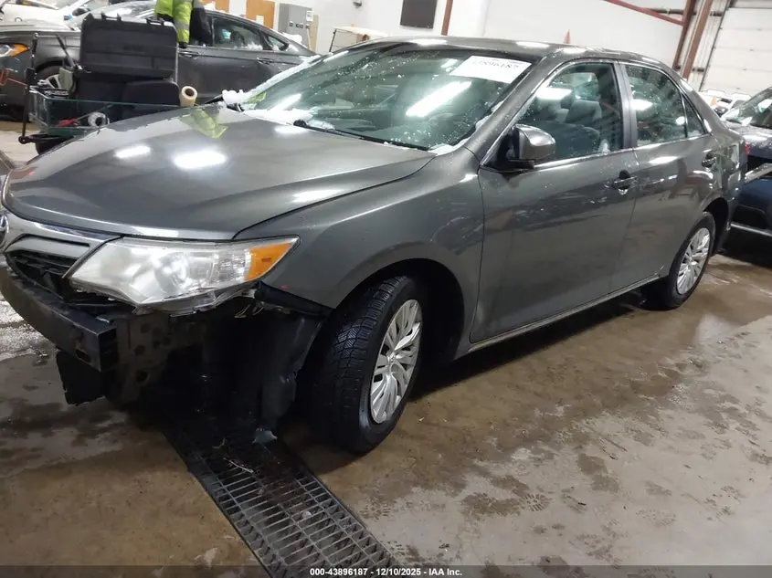 2012 TOYOTA CAMRY LE