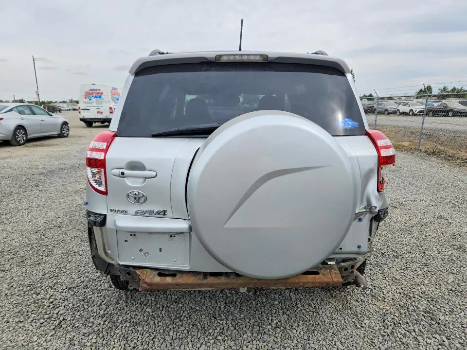 2010 TOYOTA RAV4 LIMITED  