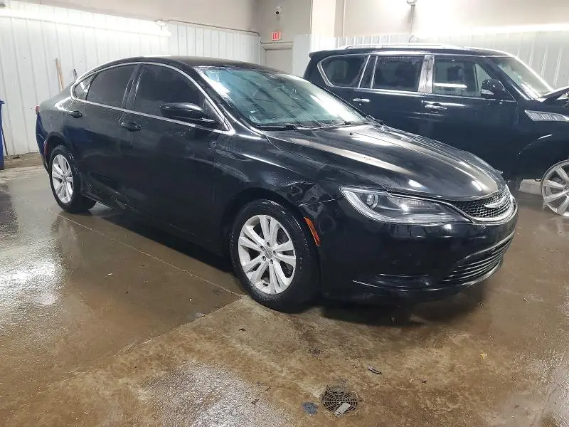 2016 CHRYSLER 200 LX  