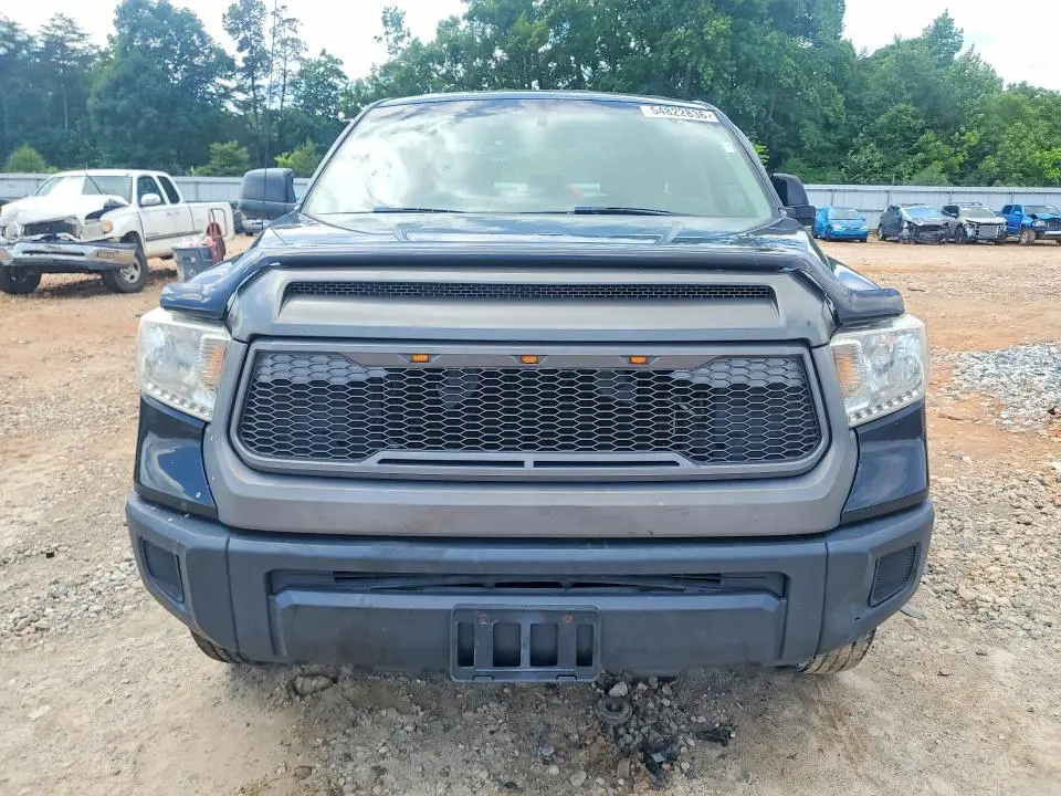 2017 TOYOTA TUNDRA SR  