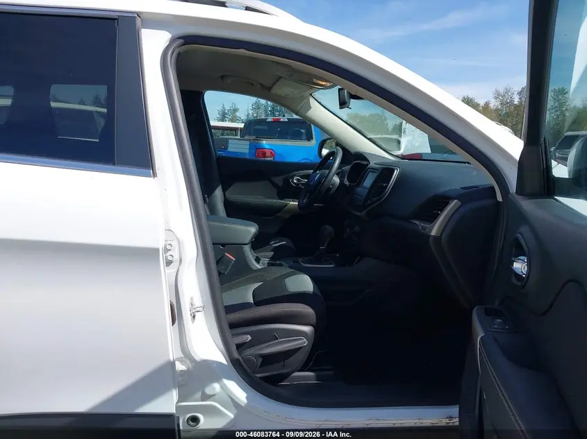 2018 JEEP CHEROKEE LATITUDE 4X4