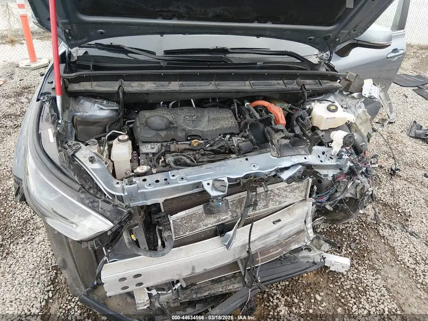 2023 TOYOTA HIGHLANDER HYBRID LE