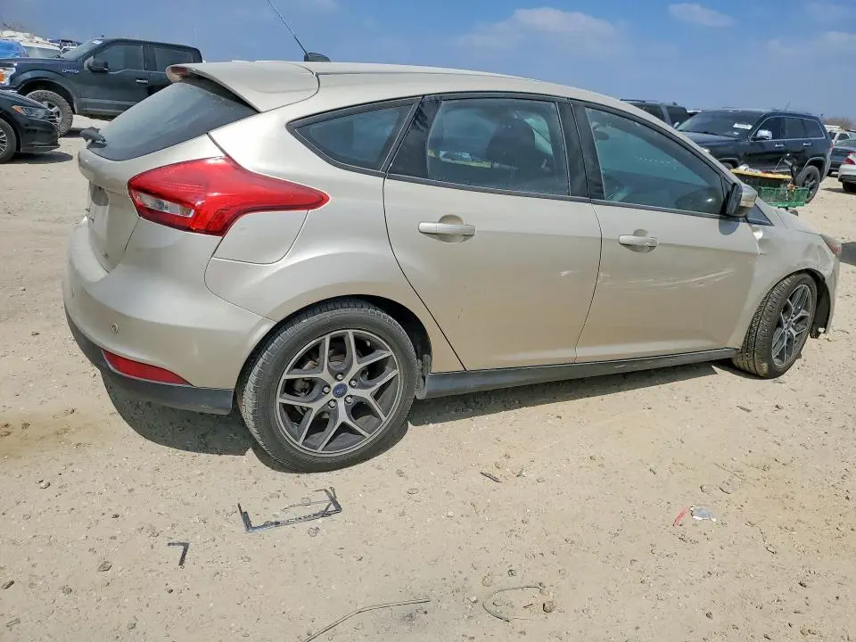 2017 FORD FOCUS SEL  