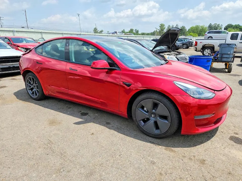 2021 TESLA MODEL 3   