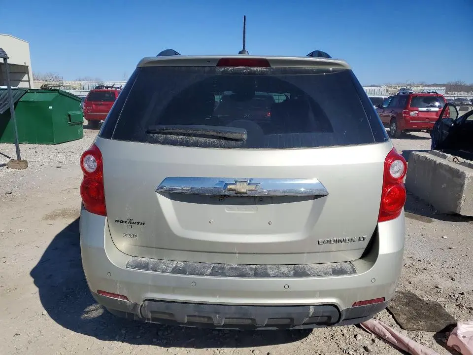 2015 CHEVROLET EQUINOX LT  