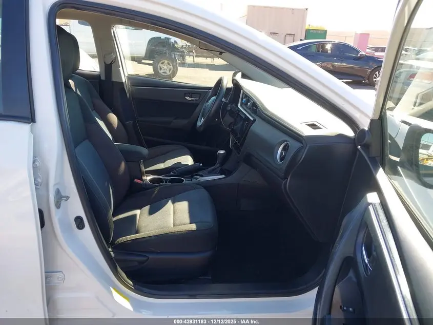 2017 TOYOTA COROLLA LE