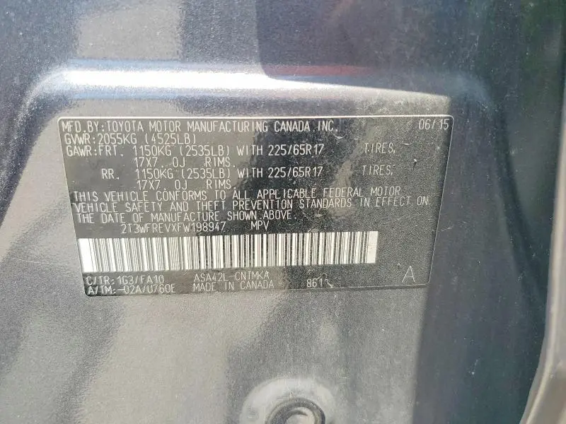 2015 TOYOTA RAV4 XLE  