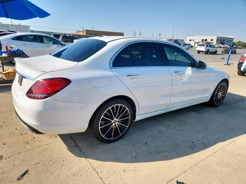 2019 MERCEDES-BENZ C 300  