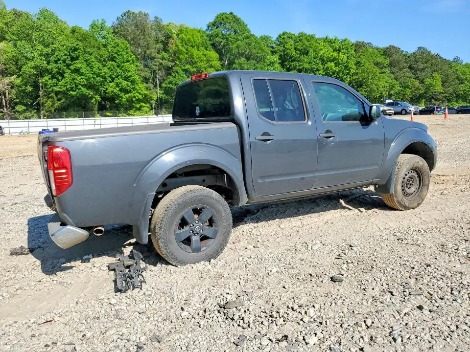 2012 NISSAN FRONTIER S  