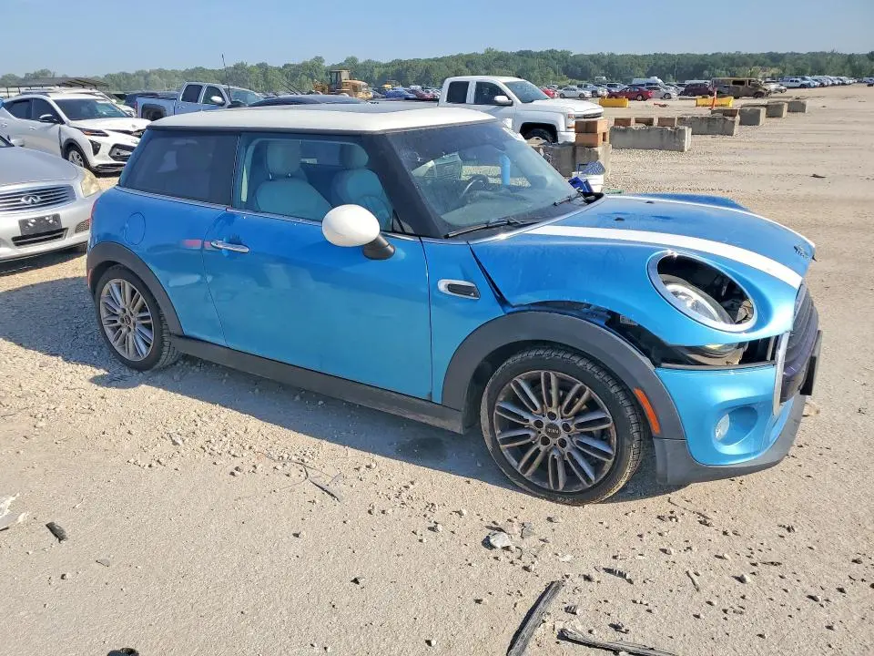 2019 MINI COOPER   