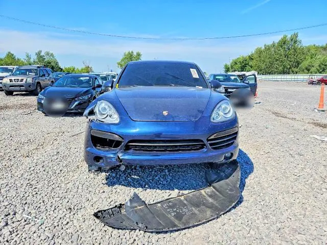 2013 PORSCHE CAYENNE S  
