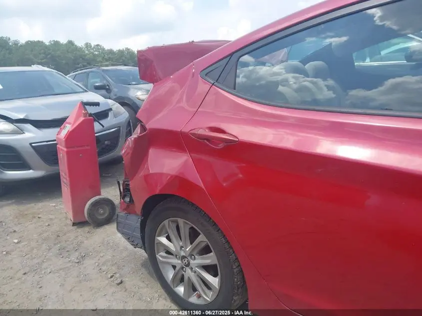 2015 HYUNDAI ELANTRA SE