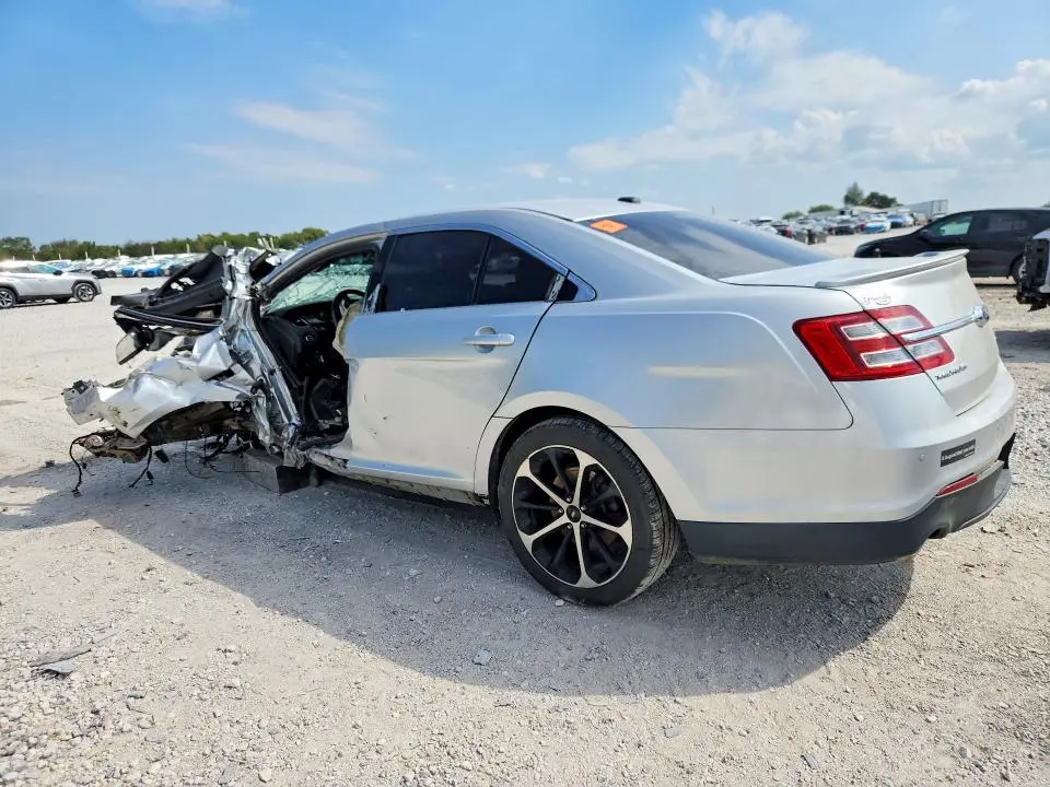 2015 FORD TAURUS LIMITED  