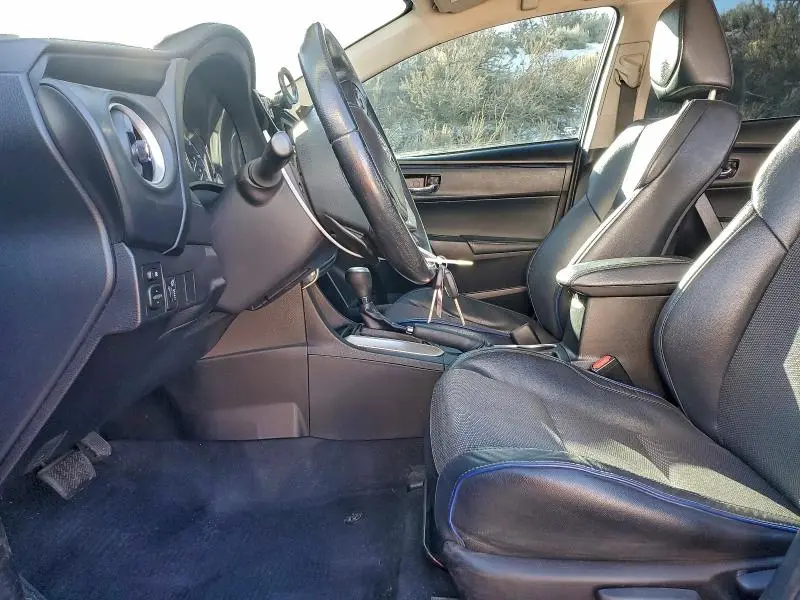 2019 TOYOTA COROLLA SE   