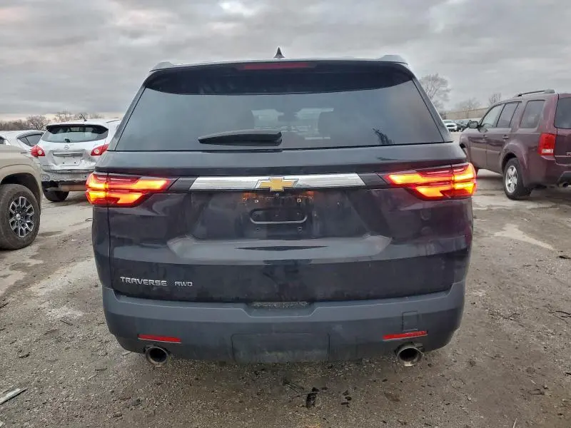 2022 CHEVROLET TRAVERSE LS  