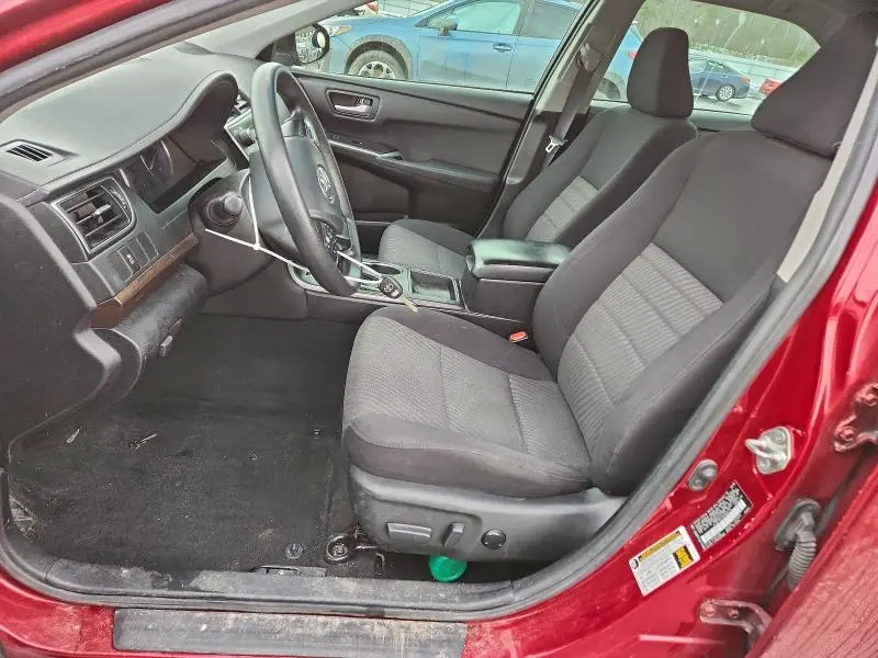 2017 TOYOTA CAMRY LE  